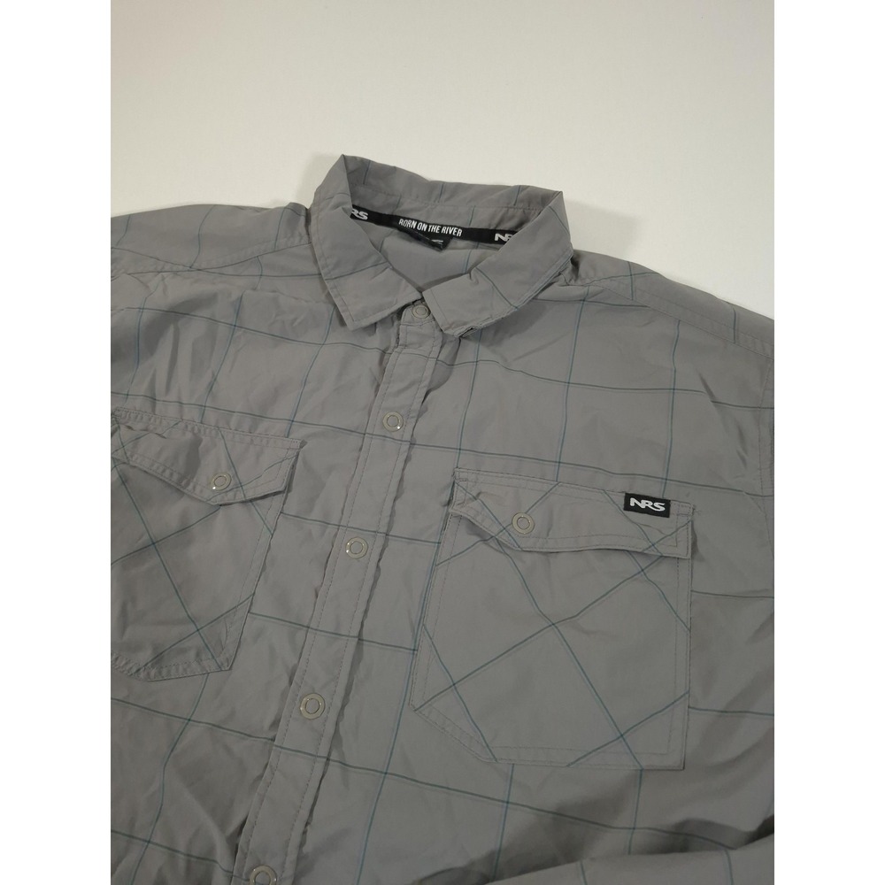NRS Shirt Mens XL Gray Check UPF 50 Lightweight Long Sleeve Fishing Button Up